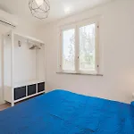 Semesterbostad Solaris - Goelba