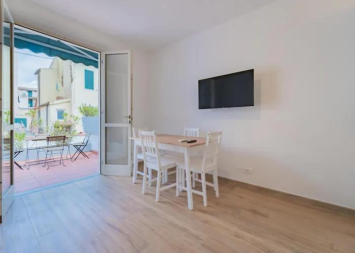 Дом отдыха Solaris - Goelba Марина-ди-Кампо